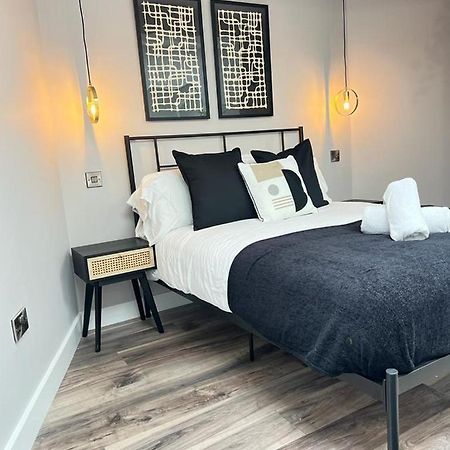 Central Belfast Modern Apartment Great Location Free Parking エクステリア 写真