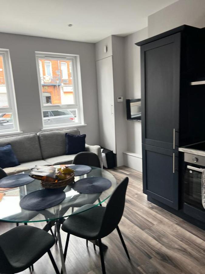 Central Belfast Modern Apartment Great Location Free Parking エクステリア 写真